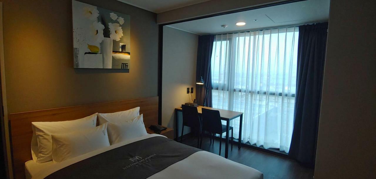 Western Bay Marina Hotel Pyeongtaek Exterior foto